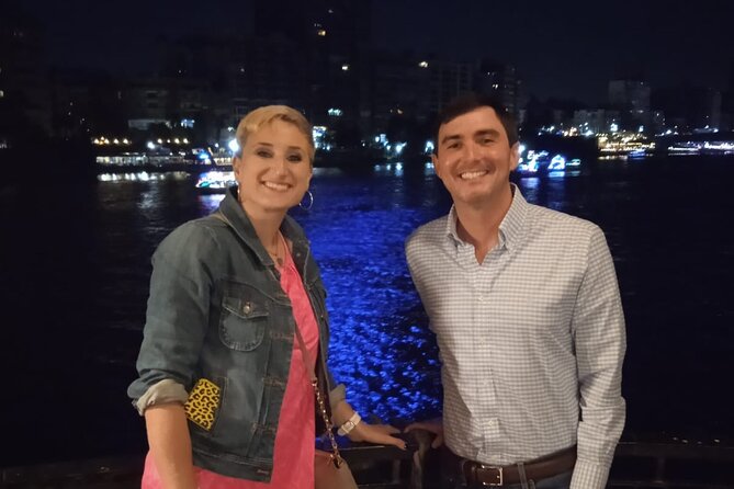 2-hours night dinner cruise show : Eat , Dance and Sing - Tanoura spinning and Egyptian songs