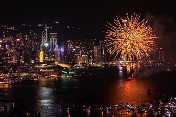 2025 Chinese New Year Fireworks Open Bar Yacht Dinner Cruise HK - Key points to know before booking