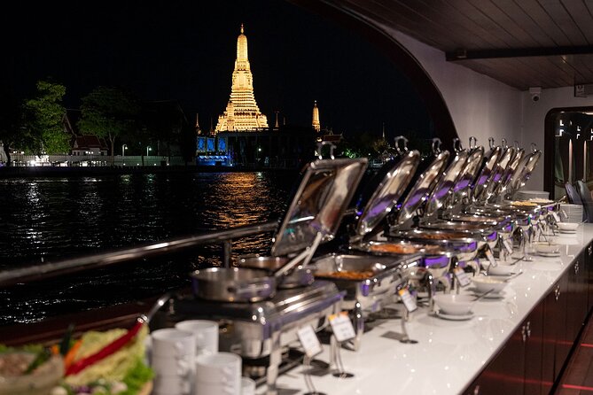 5 Star Luxury Bangkok Dinner Cruise On Wonderful Pearl Cruise - Watching Wat Arun from the water