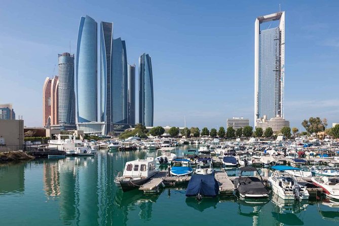 Abu Dubai City Tour and Dubai Marina Cruise Dinner - Sheikh Zayed Grand Mosque: the main Abu Dhabi visit