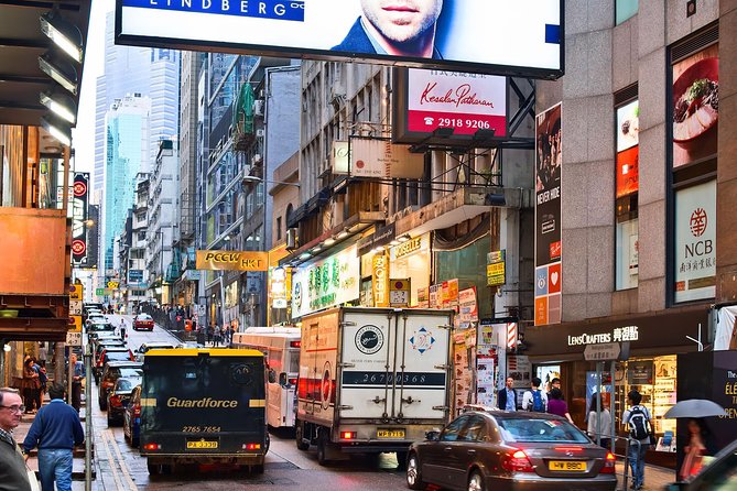 Afternoon City Coach Tour Plus Dinner Cruise with Hotel Pickup in Hong Kong Island - Aberdeen Fishing Village and the optional sampan ride