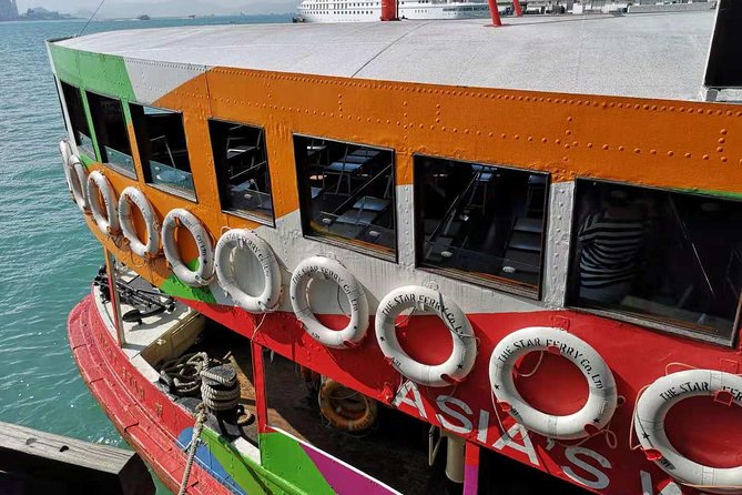Afternoon City Coach Tour Plus Dinner Cruise with Hotel Pickup in Hong Kong Island - The buffet cruise after 7 p.m.