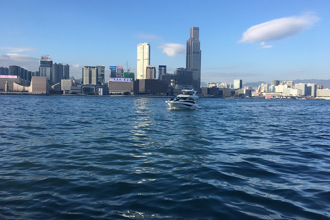 Afternoon City Coach Tour Plus Dinner Cruise with Hotel Pickup in Hong Kong Island - The Peak Tram and Sky Terrace