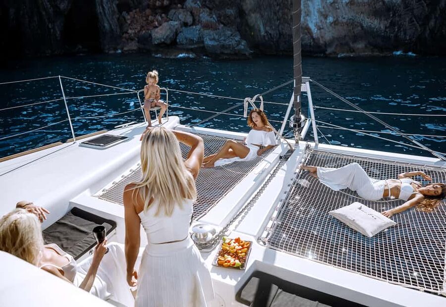 Agios Nikolaos: Spinalonga PM Catamaran Cruise with Dinner - A Mediterranean dinner prepared at sea
