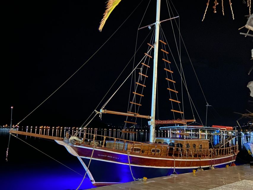 Argostoli: Sunset Cruise with Swim Stops, Dinner, and Wine - The sunset is the main event