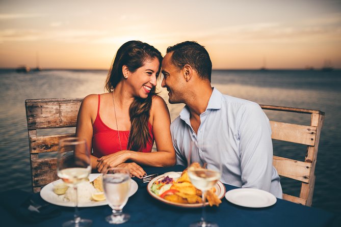 Aruba Sunset Cruise plus Seaside Dinner - Who Will Enjoy This Evening Most?