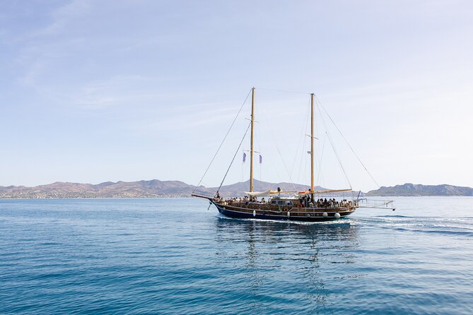 Athens Sunset Dinner Cruise – Swim Stop, Dinner & Open Bar - Who will enjoy this cruise most?