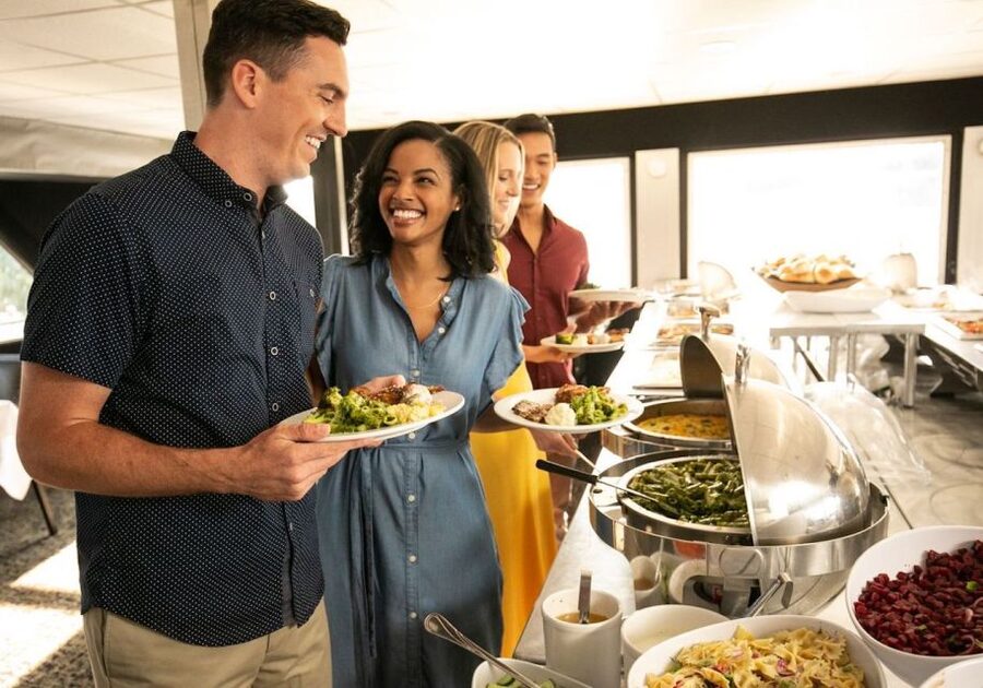 Baltimore: Christmas Day Gourmet Brunch or Dinner Cruise - Key details to know before booking
