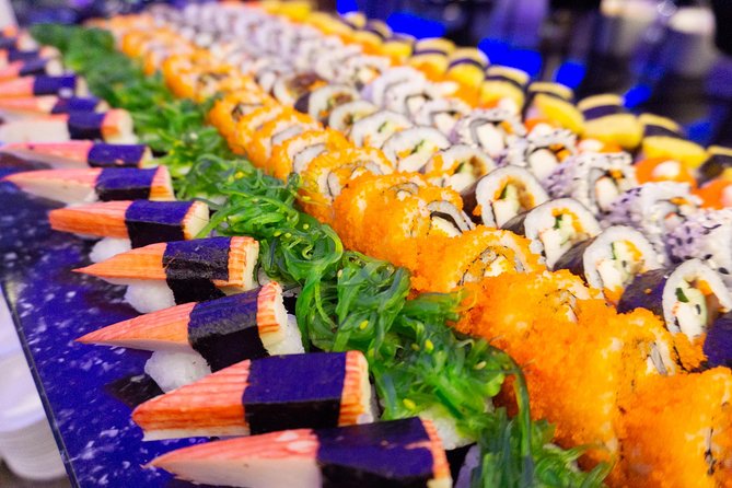 Bangkok: 2-Hour Dinner Cruise on the Chao Phraya Princess - A two-hour route past Bangkok landmarks