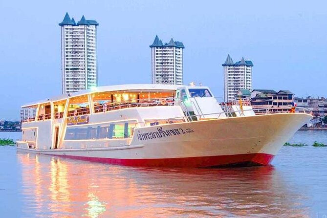 Bangkok: 2-Hour Dinner Cruise on the Chao Phraya Princess - Getting to ICONSIAM Pier 1
