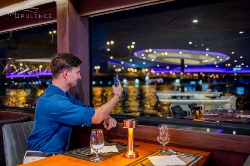 Bangkok: Celebrate New Year Opulence Dinner Cruise - Three decks, live music, and Bon Viva