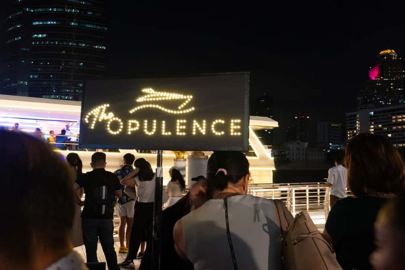 Bangkok: Celebrate New Year Opulence Dinner Cruise - Checking in at Terminal 21 Rama 3 Pier