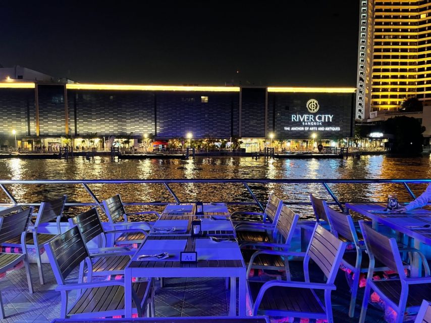 Bangkok: Chao Phraya River Buffet Dinner Cruise - Should you book the Chao Phraya dinner cruise?