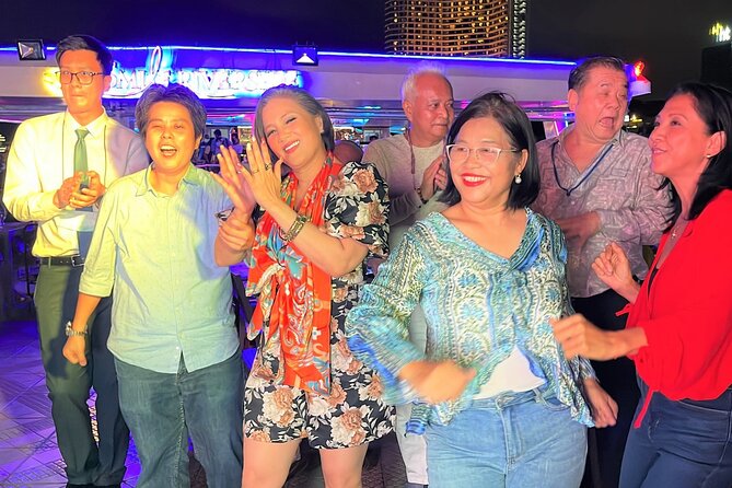Bangkok Dinner Cruise with Intl Buffet, Live Music & Hotel Pickup - Is $132.44 good value?