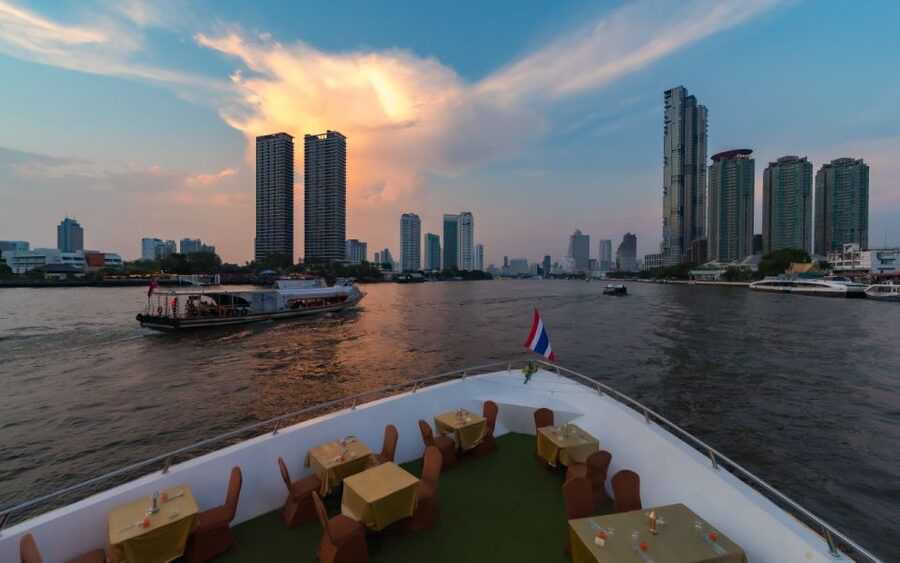 Bangkok: Grand Chao Phraya Dinner Cruise with Live Show - Is $48 a Fair Price?