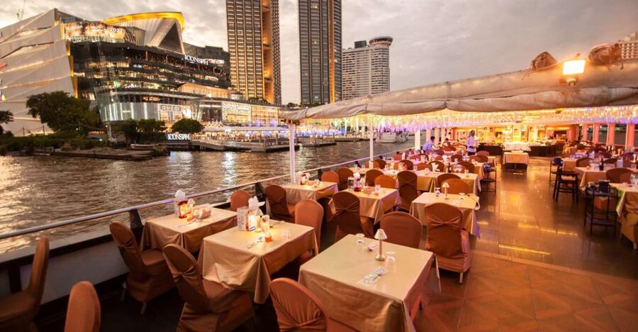 Bangkok: Grand Chao Phraya Dinner Cruise with Live Show - Who Will Enjoy This Cruise Most?