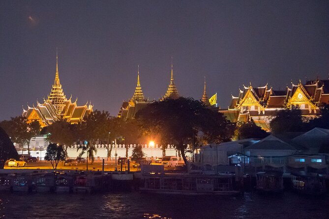 Bangkok Meridian Dinner Cruise from ICONSIAM - Wat Arun and the temples along the Chao Phraya
