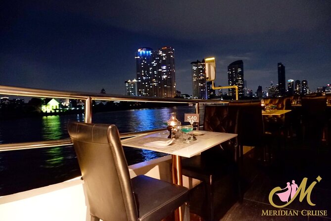Bangkok Meridian Dinner Cruise from ICONSIAM - Why your table can make or break the evening