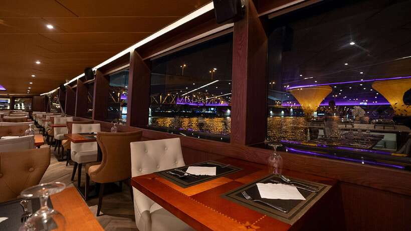 Bangkok: Opulence Luxury Dinner Cruise with Hotel Transfer - The river route, landmark by landmark