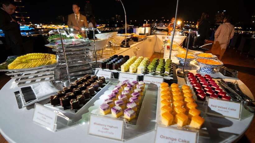 Bangkok: Opulence Luxury Dinner Cruise with Hotel Transfer - Timing, comfort, and small practical details
