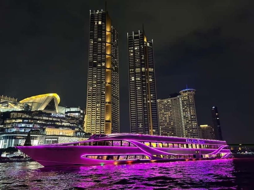 Bangkok: Opulence Luxury River Dinner Cruise - A festive night on the Chao Phraya