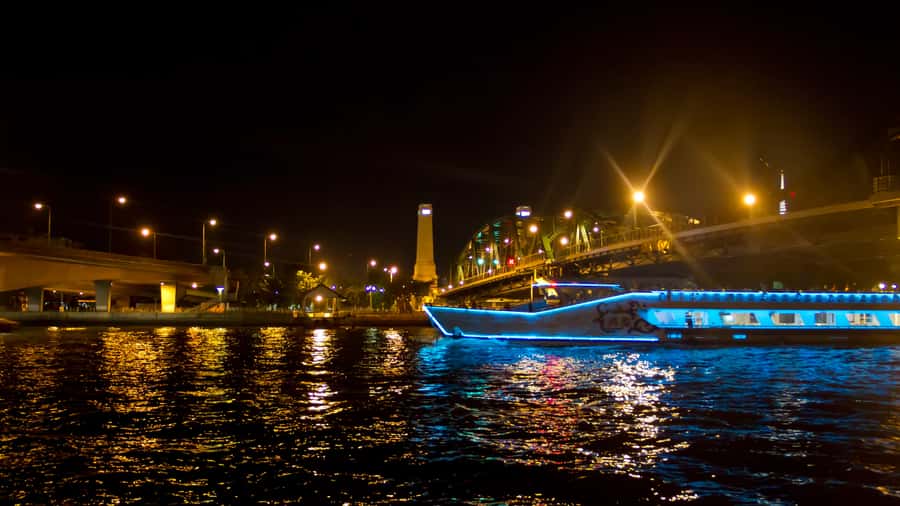 Bangkok: Private Family Tour to Safari & River Dinner Cruise - Afternoon time for more shows and a slower pace