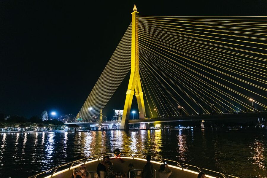 Bangkok: River Dinner Cruise on the Chao Phraya Princess - Dinner: a generous buffet with sensible expectations