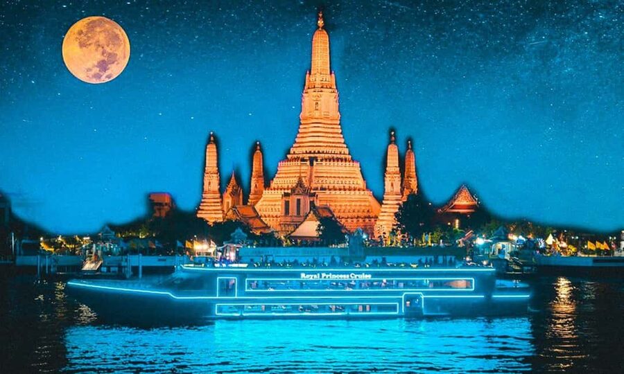 Bangkok: Royal Princess Cruise with Buffet Dinner & Show - Wat Arun and the Grand Palace after dark