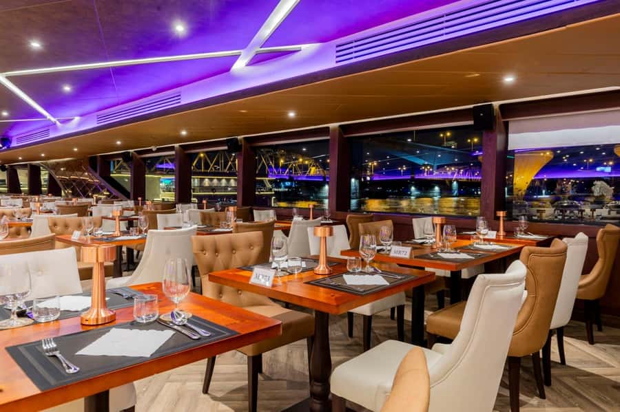 Bangkok: The Opulence Buffet Dinner Cruise with Live Band - Finding the boat at ICONSIAM Pier 2