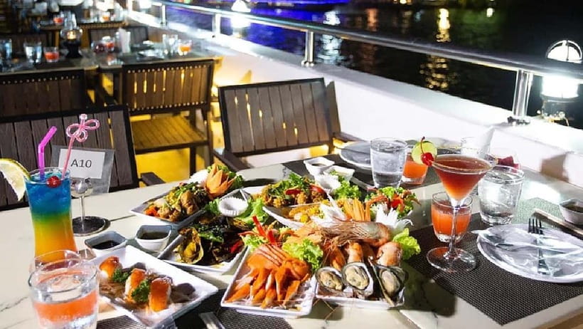 Bangkok:The Planet Sunset&Dinner Cruise on Chao Phraya River - Choosing between sunset, dinner, and New Year options