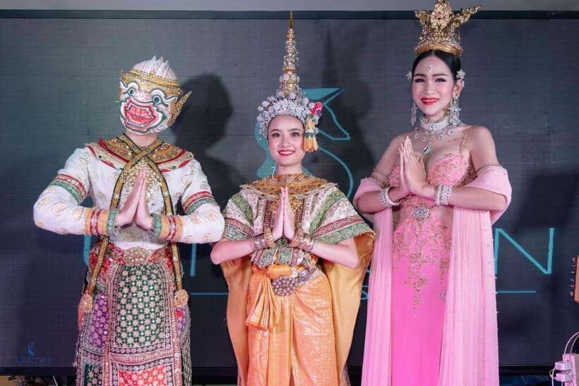 Bangkok: Unicorn Chao Phraya River Dinner Cruise - Key points to know before booking