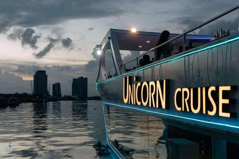 Bangkok: Unicorn Chao Phraya River Dinner Cruise - Asiatique and Bangkok’s modern riverfront