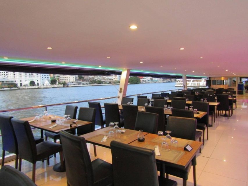 Bangkok: VELA Dinner Cruise Ticket - Live Music and the Evening Mood