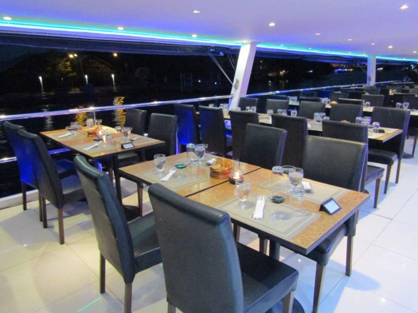 Bangkok: VELA Dinner Cruise Ticket - How the Two-Hour Evening May Feel