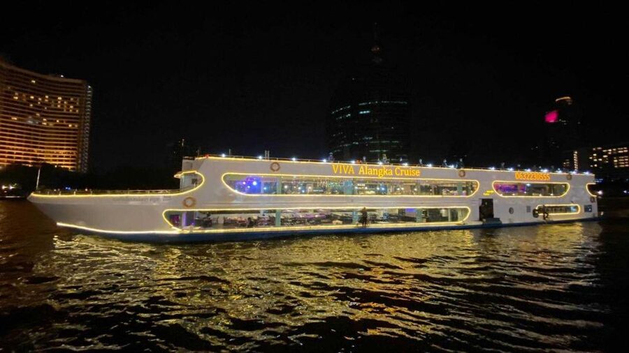 Bangkok: Viva Alangka Chao Phraya Dinner Cruise - Rama VIII Bridge and the best outdoor views