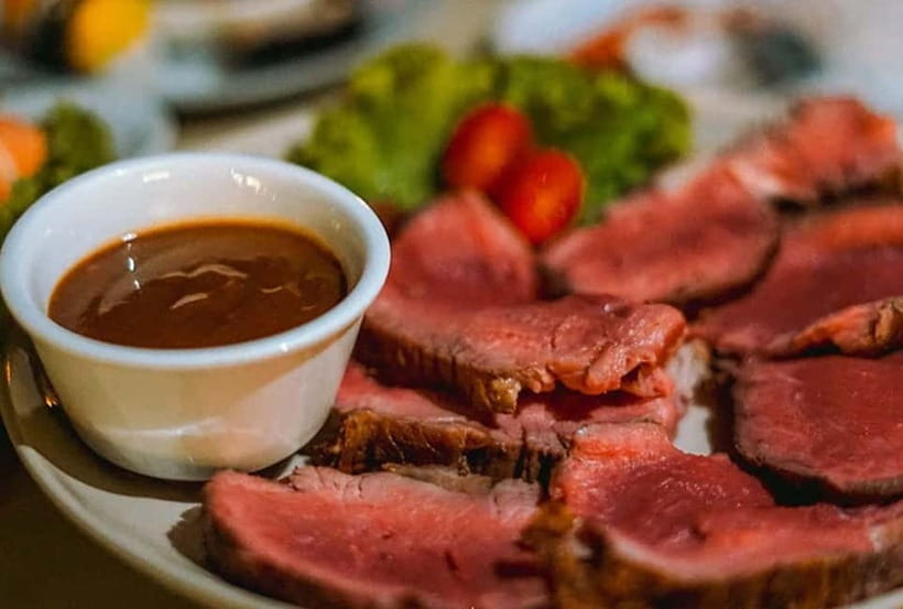 Bangkok: White Orchid Chao Phraya Dinner Cruise free Beer - Smart ways to make the evening better