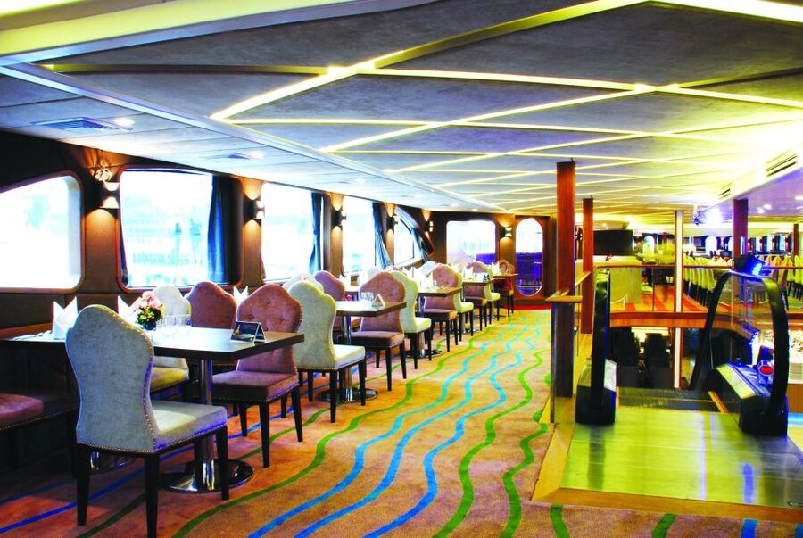 Bangkok: Wonderful Pearl Dinner Cruise at River City Pier - Key points to know before booking
