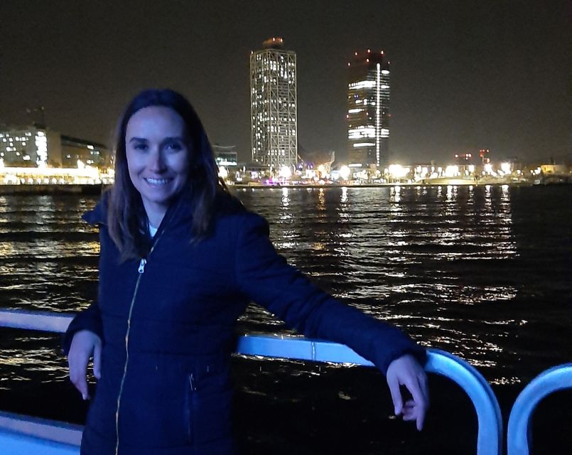 Barcelona: Private Evening Cruise with Dinner and Drinks - The skipper can shape the whole evening