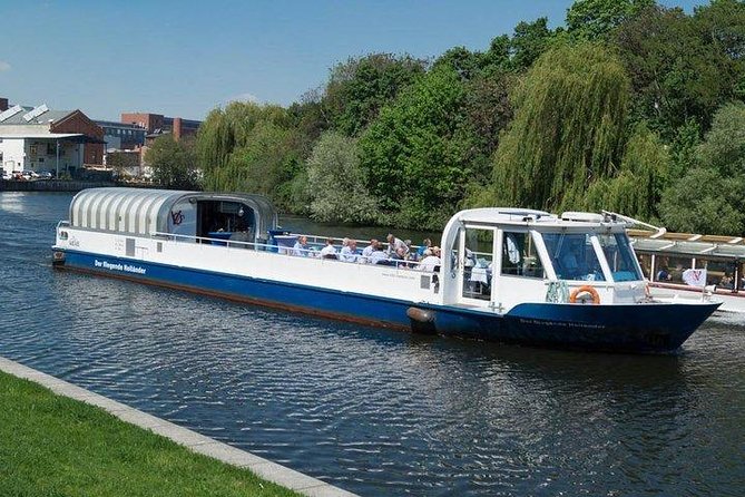 Berlin 3-Course Dinner Cruise - What this Berlin dinner cruise is really like