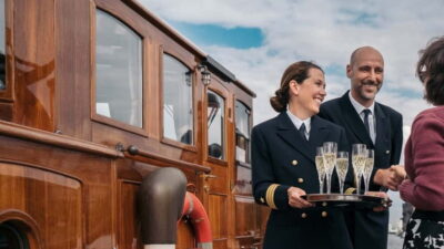 Berlin: Evening Yacht Cruise with Aperitif & Dinner Upgrade