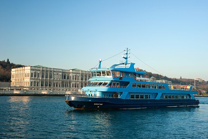 Bosphorus Dinner Cruise & Entertaintment & Private Table & Wi-Fi - Ortaköy Mosque and the postcard view