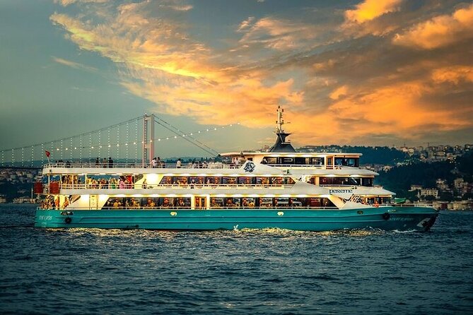 Bosphorus Dinner Cruise from Istanbul with Transfer and Shows - Why the Bosphorus is the star of the evening