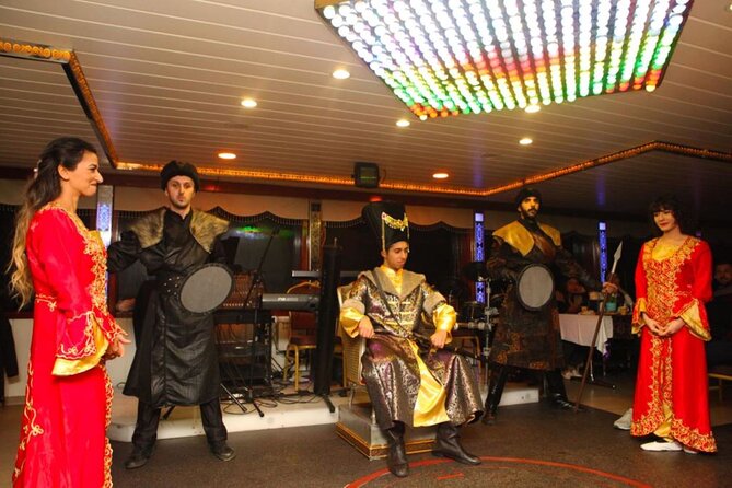 Bosphorus Dinner Cruise Tour With Turkish Night Show - Why a night on the Bosphorus works so well