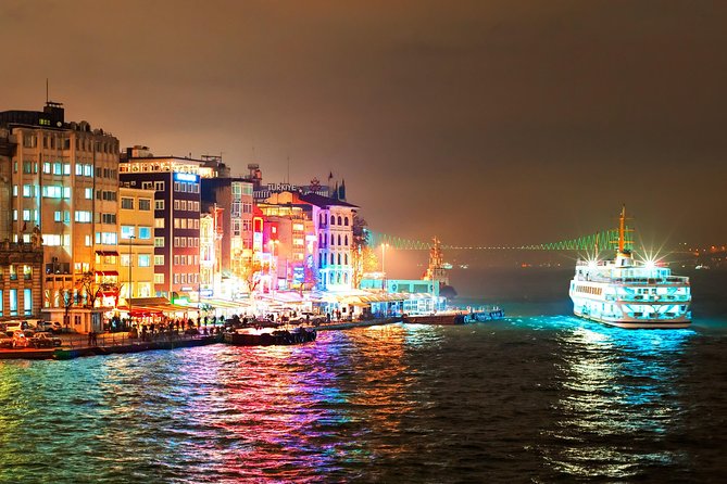 Bosphorus Dinner Cruise with Folk Dance and Live Performances - Beylerbeyi Palace and Maiden’s Tower close the circuit