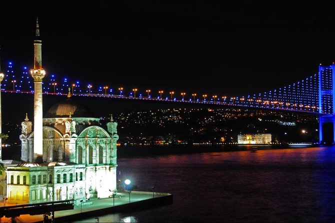Bosphorus Dinner Cruise with Folk Dance and Live Performances - The Turkish Night show carries the evening