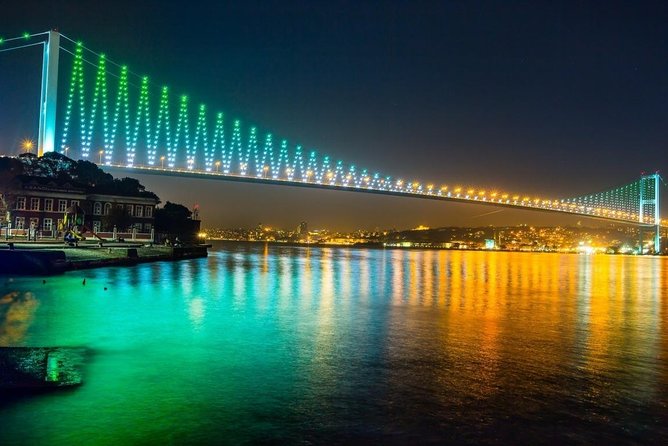 Bosphorus Night Cruise: Dinner, Drinks & Hotel Pickup - Who Will Enjoy This Cruise?