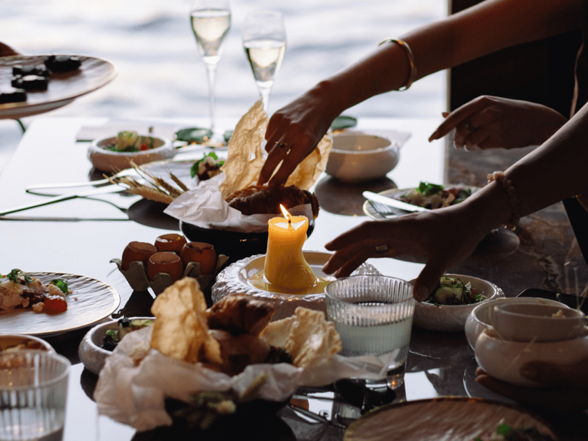 Budapest: BBQ Dinner Cruise w/ Live Music & Unlimited Drinks - Meeting the River Diva below Parliament