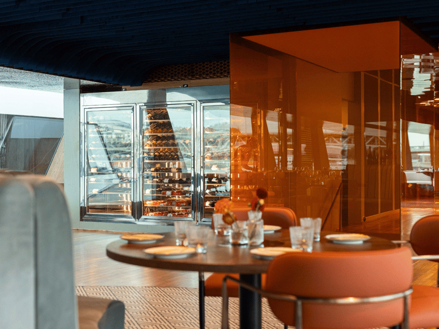 Budapest: Dinner Cruise with Live Music & Unlimited Drinks - The River Diva interior and rooftop igloo
