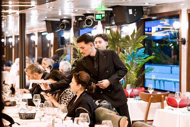 Butalux - Bosphorus Luxury Dinner Cruise - Dinner, drinks, and the value of the package