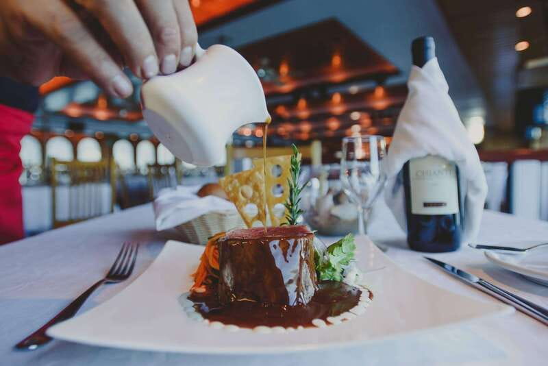 Cabo San Lucas: Sunset Premier Dinner & Show Cruise - Who will enjoy this Cabo cruise?